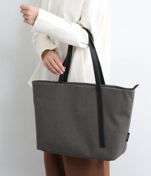 TORO(II) アシンメトリーレザーハンドルトートバッグ