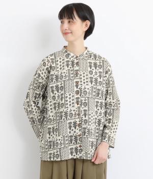 パッチワーク風リーフスタンドカラーシャツ
