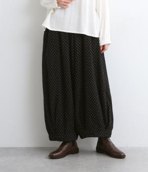 柔らかドットデニムたっぷりパンツ(ブラック-F)