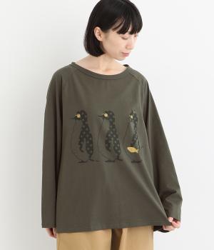 ラグランロングペンギンと猫行進