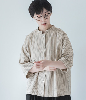 スタンドカラーシャツジャケット(ナチュラル×ブラック-ONESIZE)