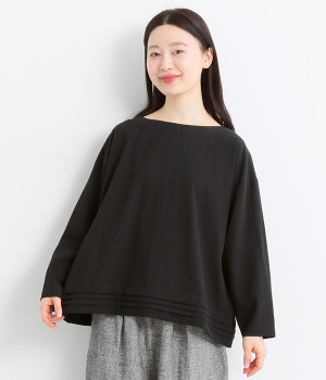 コットン　裾タックボートネックプルオーバー(ブラック-ONESIZE)