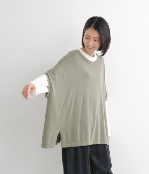 コットン100％天竺編みニットポンチョ