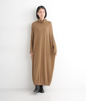 天竺編みニットドルマンスリーブワンピース(キャメル-ONESIZE)