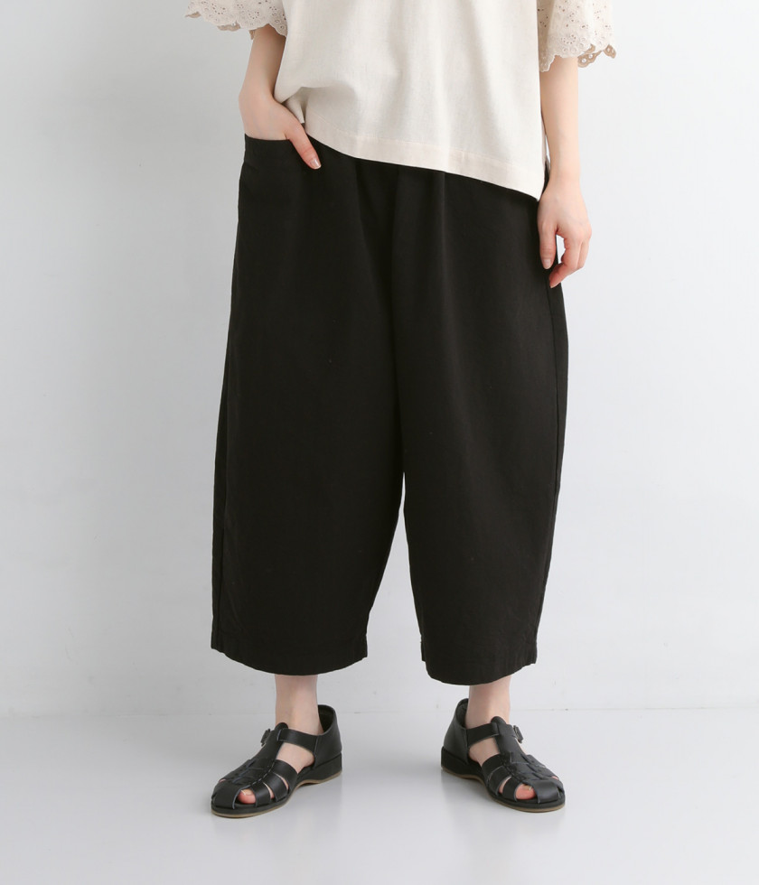 コットンツイル セミワイドクロップドパンツ