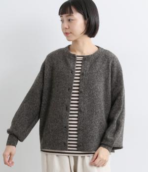 くるみボタンパフスリーブカーディガン(チャコール-F)
