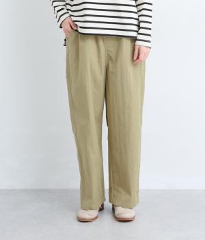 リラックスフィットストレートパンツ