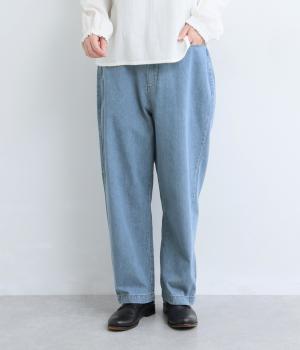 デニムストレートパンツ