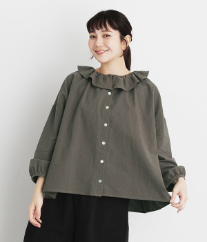 コットンリネンフリル襟9分袖ブラウス