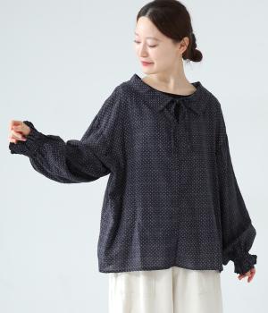 コットンレーヨンドビードットプリントフリルカラーブラウス