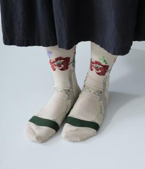 ハイゲージクルーソックス　刺繍　RABBIT