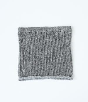 おどろくほど軽くてやわらかいニュージーランドウール混のネックウォーマー(ブラック杢-F)