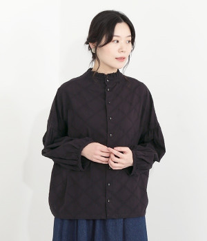 コットンローン矢羽刺繍柄フリル襟2WAYブラウス(スミクロ-L)