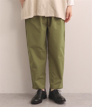 ストレッチツイルテーパードパンツ