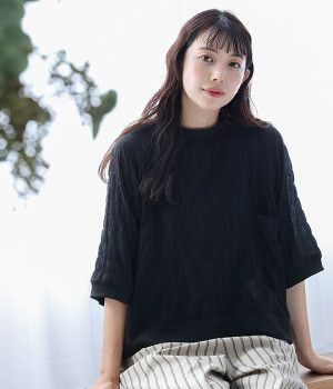 シャーリング　前後差ポケット付きプルオーバー(ブラック-L)