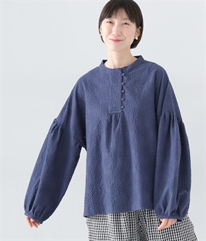 コットン花柄刺繍 スタンドカラープルオーバー(ネイビー-L)