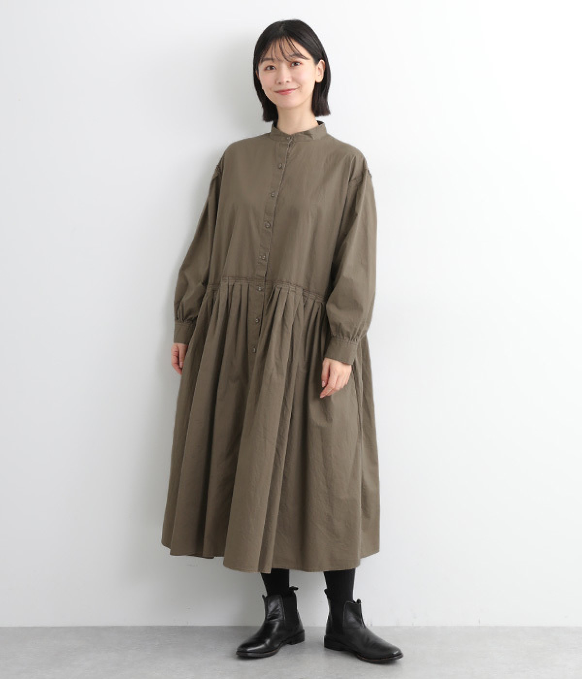 コットンハイカウントチノノーカラー前あきワンピース(カーキ-M)