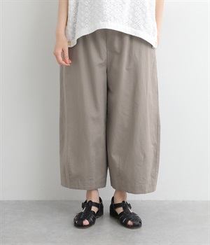 コットンリネンオックス裾タックパンツ(グレー-M)