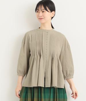 コットンスラブピンタックブラウス