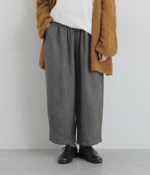 ヘリンボーンタックパンツ