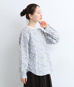 コットン花柄プリントブラウス