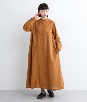 エンブロイダリーコットンワンピース