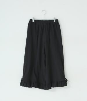 コットンクレープ　裾フリルぺチパンツ(ブラック-F)