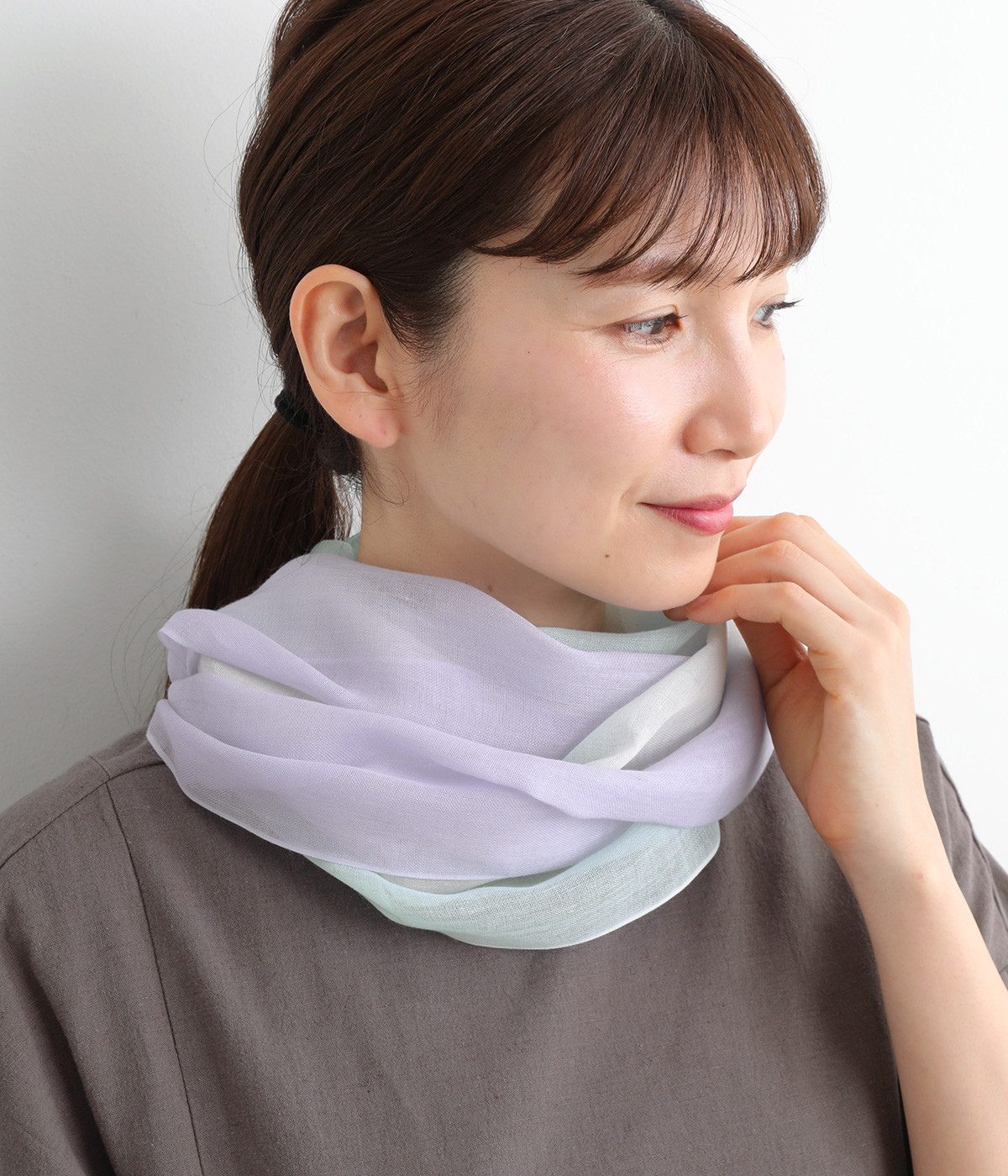 軽くてやわらかいシルク混ストール（絹屋）の商品詳細