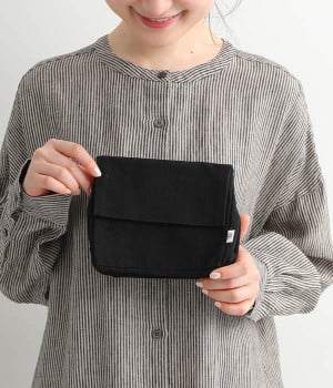 キャンバス　トライアングルポーチ(ブラック-ONESIZE)