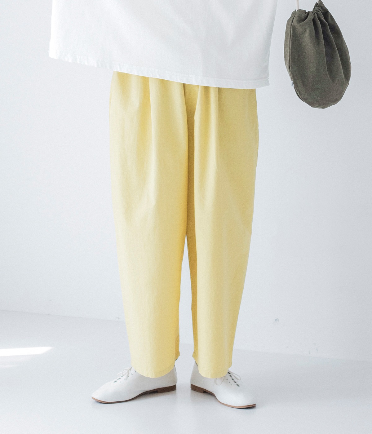 コットンリネンブロードワッシャーワイドテーパードパンツ(イエロー-ONESIZE)