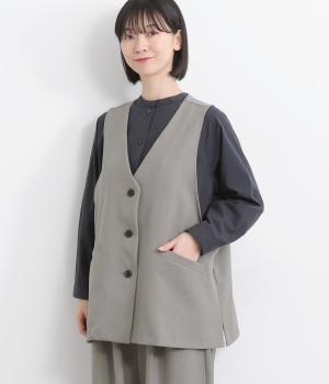 サージストレッチVネックベスト