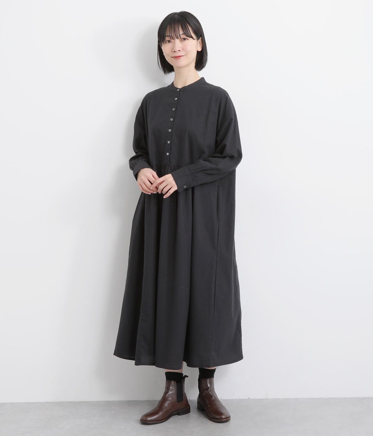 ブラッシュドコットンバンドカラープルオーバーワンピース(ブラック-F)