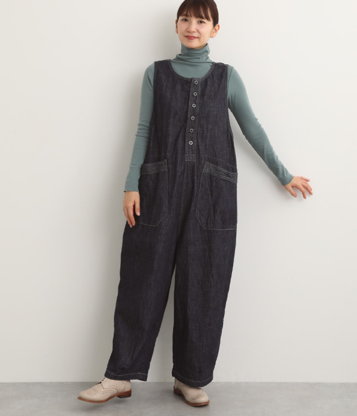 【新品未使用タグ付】【BROCANTE】トラヴァイユ サロペット Brocante / ブロカント] パウダースノー20/10ツイル トラヴァイユ