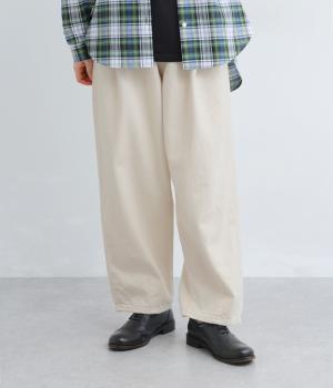 生成デニムアンプリッセパンツ