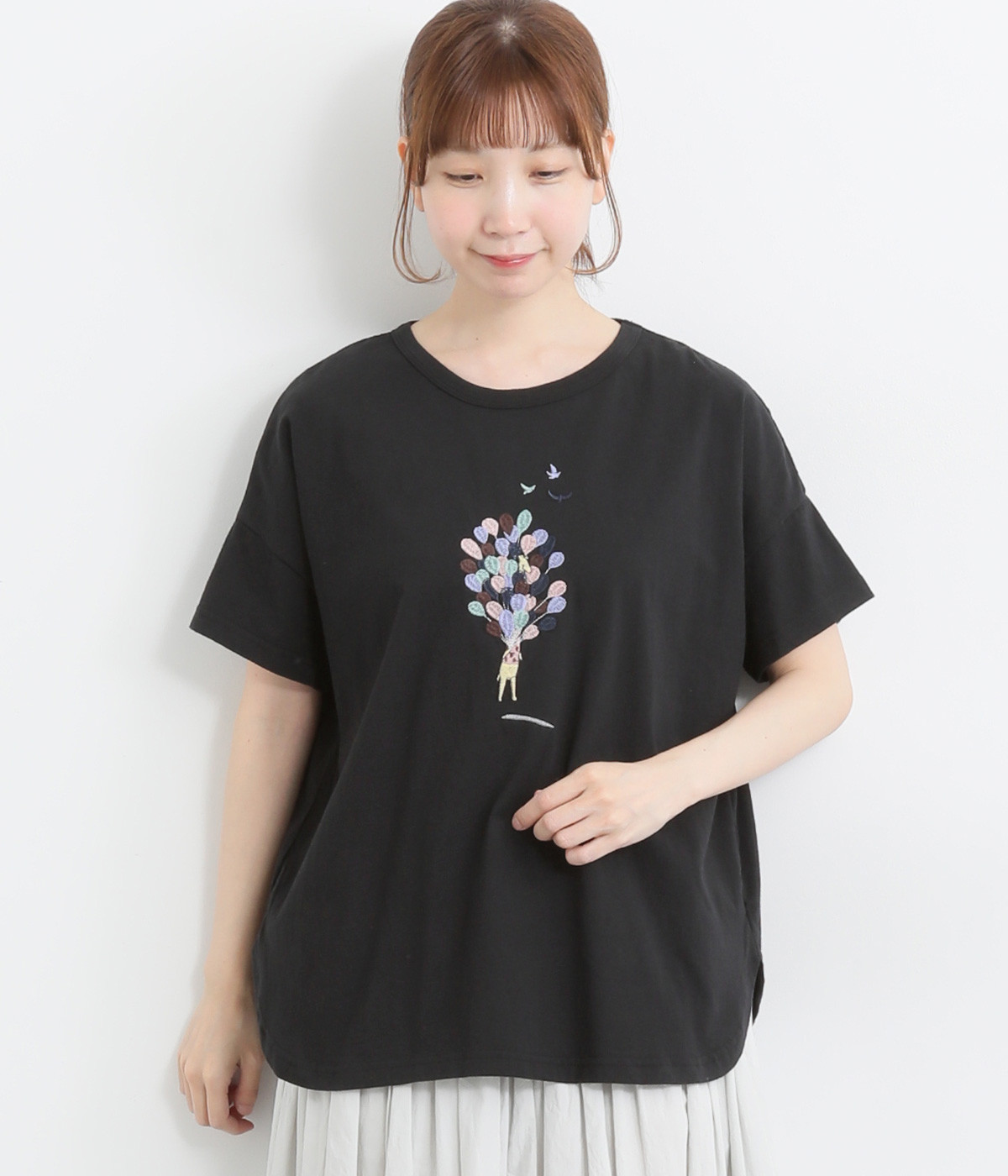 風船とキリン刺繍ドルマンTシャツ