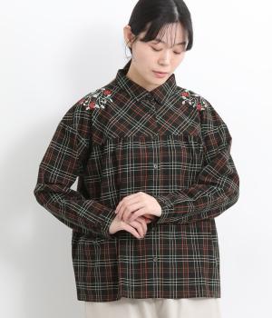 木の実刺繍ギャザーシャツ(ブラック-F)