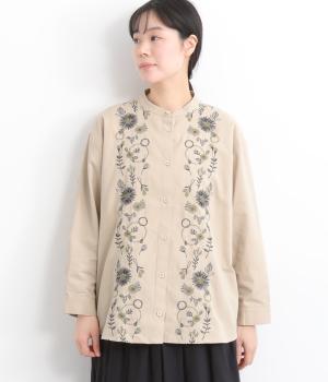 コットン布帛花パーツ刺繍シャツ