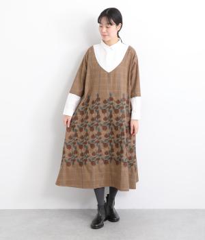 シルキーコットングレンチェックローズ刺繍シャツ