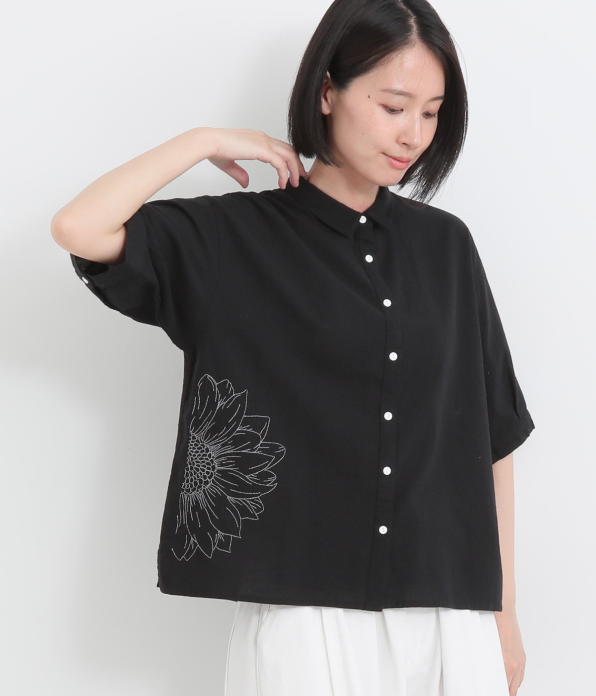 シャリシャリオックス刺繍半袖シャツ