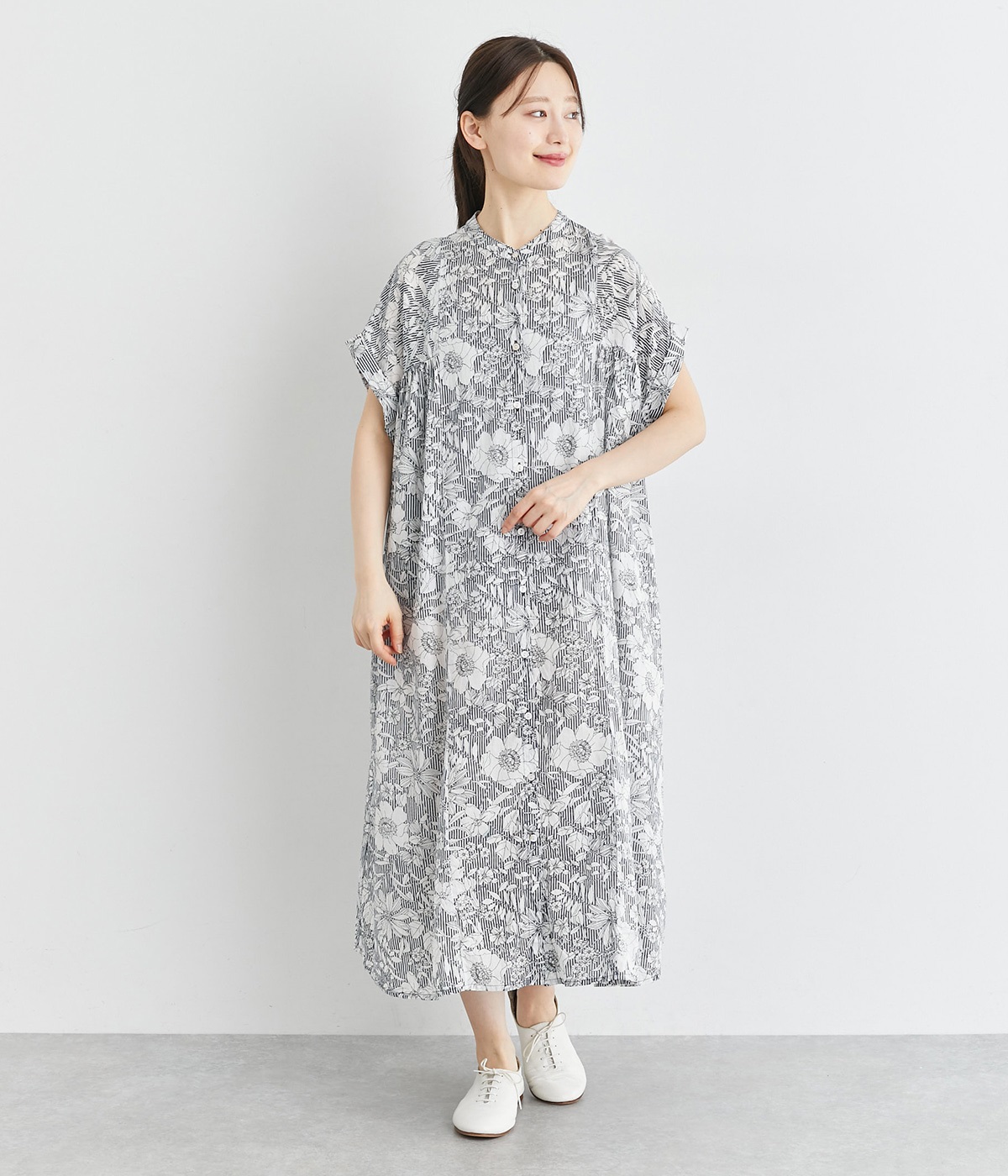 ＊茶々丸　美品　ふりふ　キクツバメ　花天井　切替ワンピース　ネイビー　和柄 ふりふ（フリフ）の「【キクマツバメ・花天井】切替ワンピース