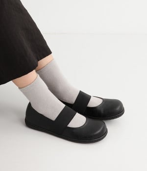 ゴムバンドパンプス(ブラック-230)