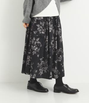 コットンコーデュロイ　フラワープリントスカート(ブラック-F)