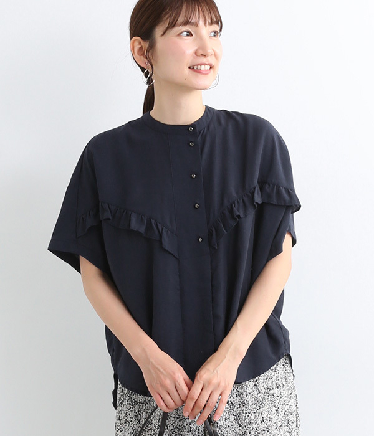 ETRE フリルトップス ETRE フリルトップス ETRE TOKYO カットオフフリルネックシャツ ブラック