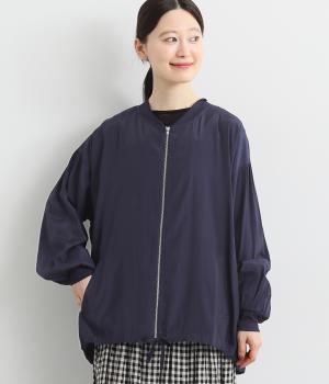 バックギャザー裾ドロスト襟リブブルゾン