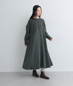 スラブ度詰め天竺布帛斜め切替ギャザーワンピース