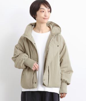 レーヨンナイロンツイル中綿袖リブフード風ブルゾン(ライトベージュ-F)