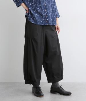 コットン綾織ギャザーワイドパンツ(クロ-F)