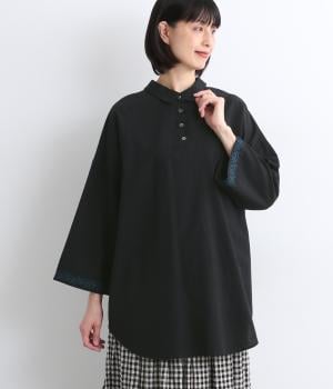 コットン平織ライン刺繍　2way丸襟プルオーバ(スミクロ-F)