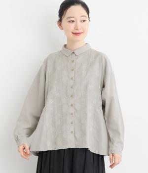 【tukuroi by SUN VALLEY】コットンリネンツイルボタニカル刺繍サイドギャザーブラウス