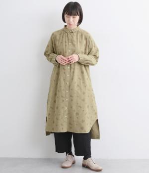 コットン平織起毛総柄プリントシャツワンピース(ベージュ-F)